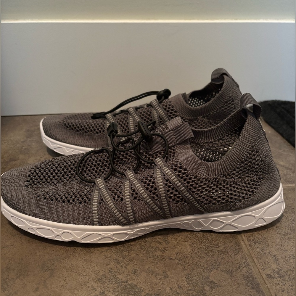 Outbound Men's Noah Water/Walking Shoes with Drainage Outsole